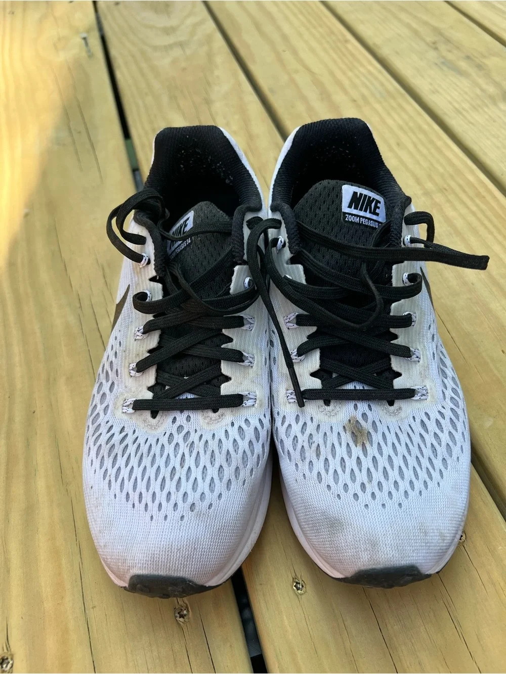 Nike Women’s Sneakers - White and Black. Zoom Pegasus 34